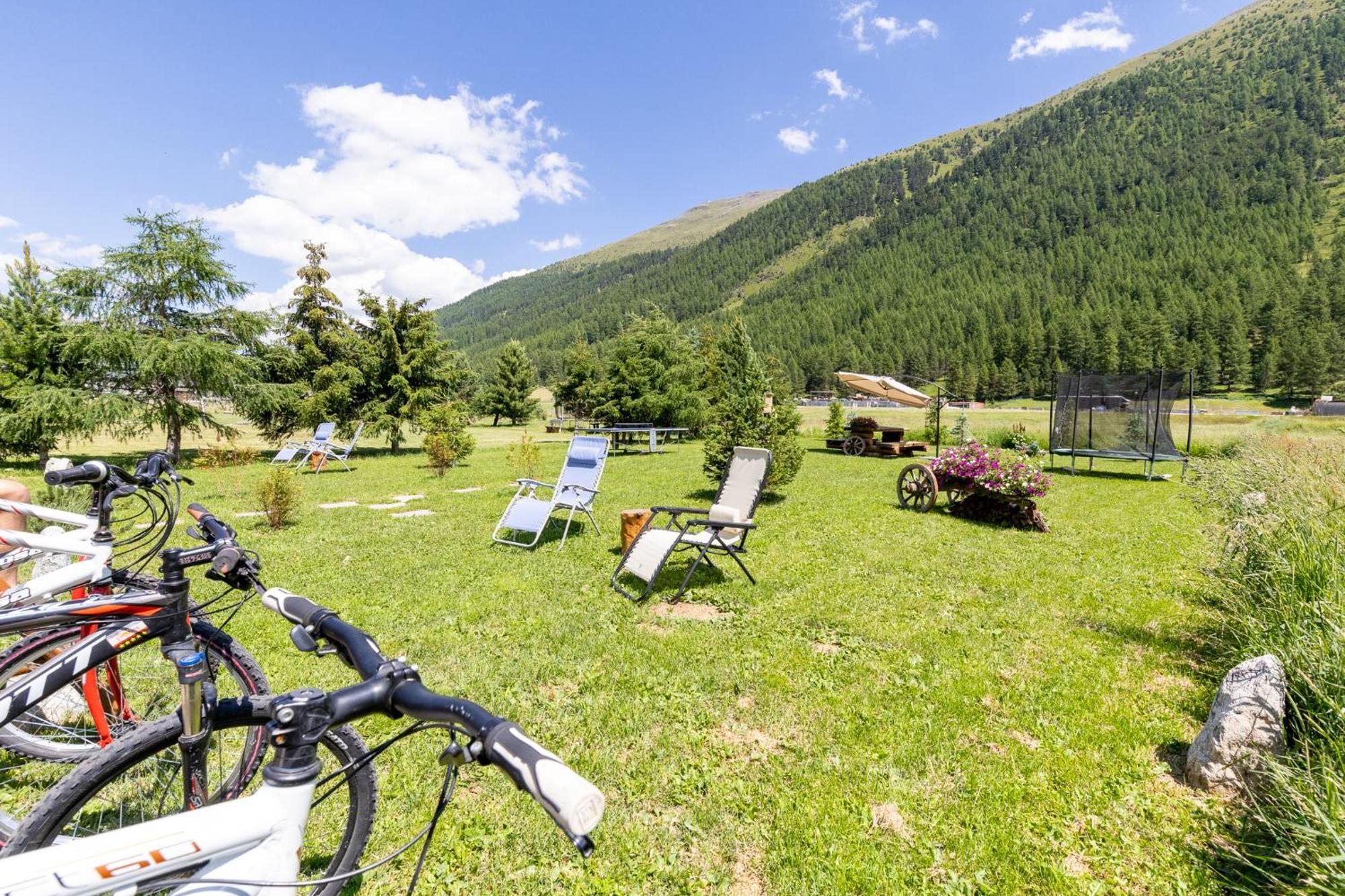 Chalet Sunshine Livigno Buitenkant foto